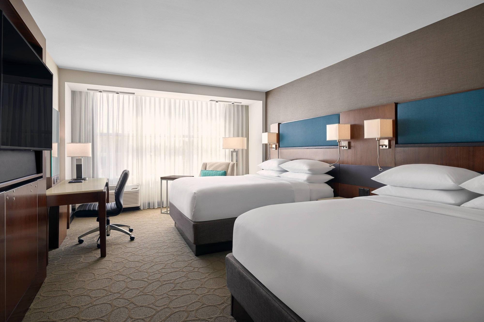 Delta Hotels By Marriott Milwaukee Northwest Menomonee Falls Εξωτερικό φωτογραφία