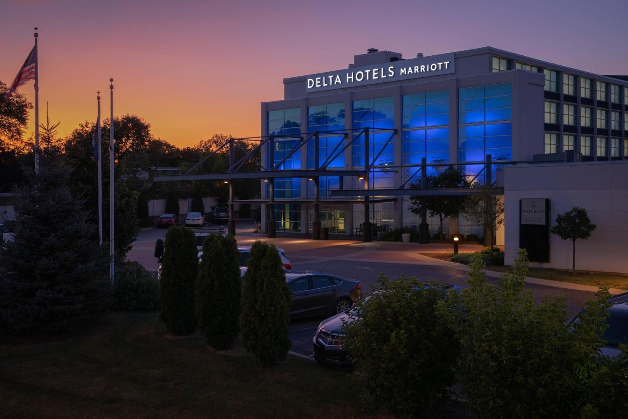 Delta Hotels By Marriott Milwaukee Northwest Menomonee Falls Εξωτερικό φωτογραφία